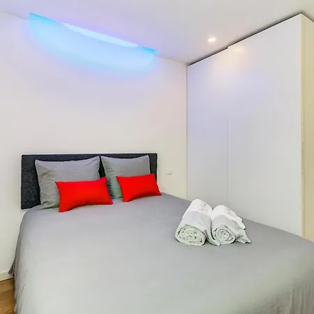 T4 Alfragide Apartment *